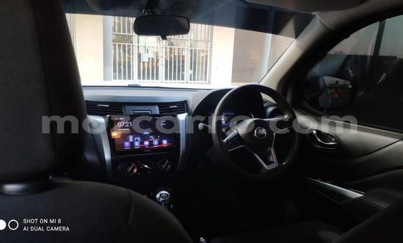 Buy Used Nissan Navara White Car in Maputo in Maputo Buy Used Nissan Navara White Car in Maputo in Maputo