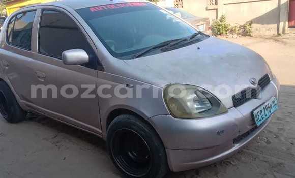 Tenga Tsaru Toyota Vitz Zvimwe Mota in Maputo in Maputo