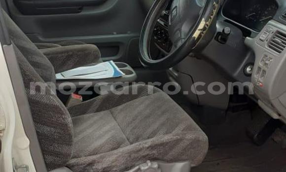 Comprar Usado Honda CR-V Branco Carro em Maputo em Maputo Comprar Usado Honda CR-V Branco Carro em Maputo em Maputo