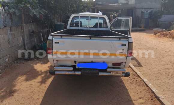 Tenga Tsaru Isuzu Axiom Chena Mota in Maputo in Maputo Tenga Tsaru Isuzu Axiom Chena Mota in Maputo in Maputo