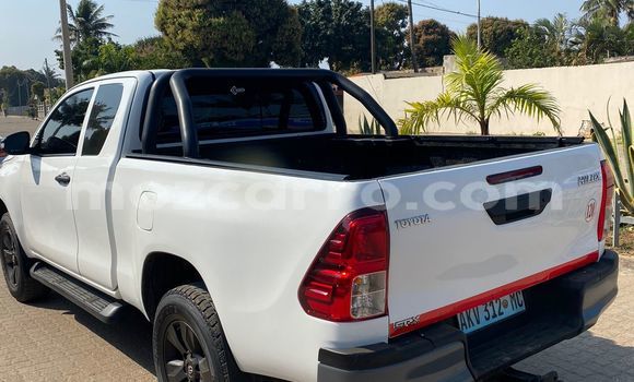 Tenga Tsaru Toyota Hilux Chena Mota in Maputo in Maputo Tenga Tsaru Toyota Hilux Chena Mota in Maputo in Maputo