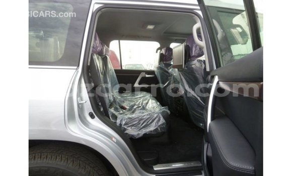 Nunua Imported Toyota Land Cruiser Nyingine Gari ndani ya Import - Dubai nchini Cabo Delgado Nunua Imported Toyota Land Cruiser Nyingine Gari ndani ya Import - Dubai nchini Cabo Delgado