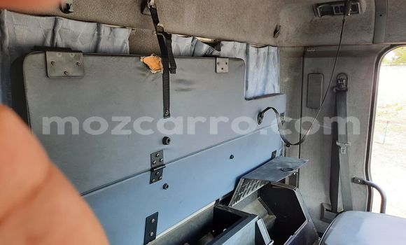 Tenga Tsaru Mercedes-Benz 740Li Chena Mota in Maputo in Maputo Tenga Tsaru Mercedes-Benz 740Li Chena Mota in Maputo in Maputo