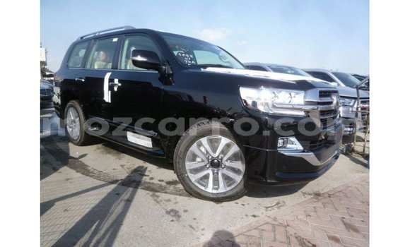 Nunua Imported Toyota Land Cruiser Nyeusi Gari ndani ya Import - Dubai nchini Cabo Delgado Nunua Imported Toyota Land Cruiser Nyeusi Gari ndani ya Import - Dubai nchini Cabo Delgado