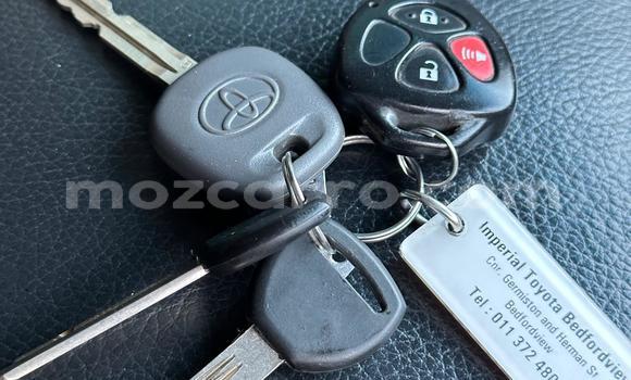 Nunua Ilio tumika Toyota Hilux Nyeupe Gari ndani ya Maputo nchini Maputo Nunua Ilio tumika Toyota Hilux Nyeupe Gari ndani ya Maputo nchini Maputo