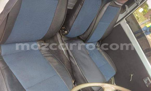 Comprar Usado Toyota 4Runner Branco Carro em Maputo em Maputo Comprar Usado Toyota 4Runner Branco Carro em Maputo em Maputo