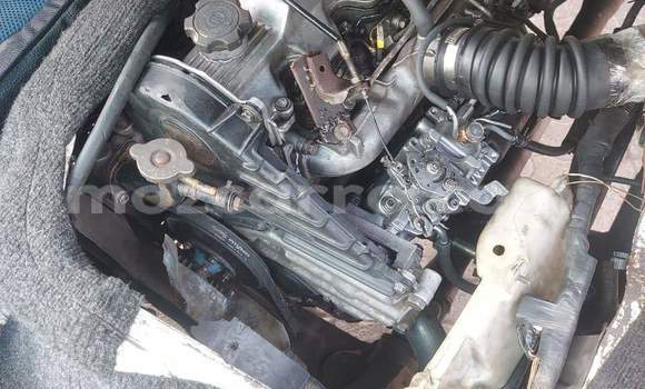 Comprar Usado Toyota 4Runner Branco Carro em Maputo em Maputo Comprar Usado Toyota 4Runner Branco Carro em Maputo em Maputo