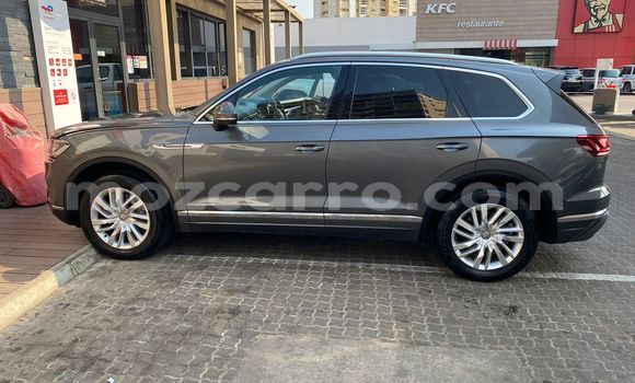 Comprar Usado Volkswagen Touareg De outros Carro em Maputo em Maputo Comprar Usado Volkswagen Touareg De outros Carro em Maputo em Maputo