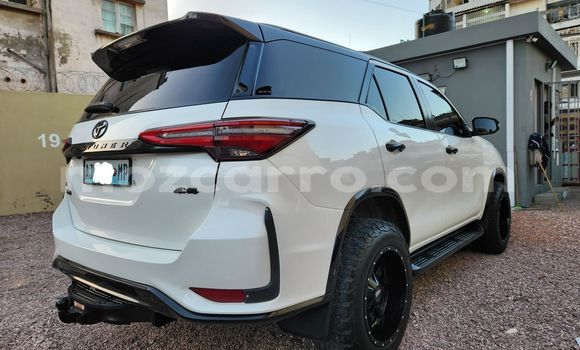 Buy Used Toyota Fortuner White Car in Maputo in Maputo Buy Used Toyota Fortuner White Car in Maputo in Maputo