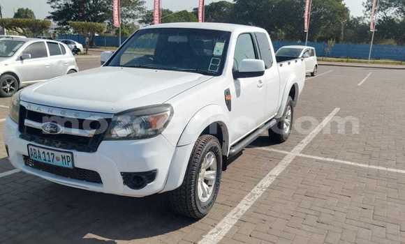 Nunua Ilio tumika Ford Ranger Nyeupe Gari ndani ya Maputo nchini Maputo Nunua Ilio tumika Ford Ranger Nyeupe Gari ndani ya Maputo nchini Maputo