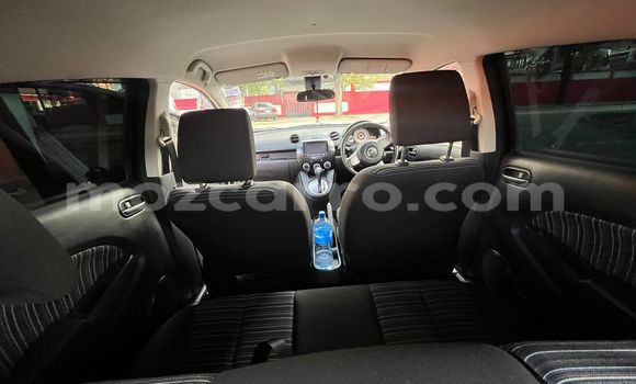 Nunua Ilio tumika Mazda Demio Nyingine Gari ndani ya Maputo nchini Maputo Nunua Ilio tumika Mazda Demio Nyingine Gari ndani ya Maputo nchini Maputo