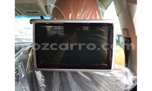 Tenga Imported Toyota Land Cruiser Nhema Mota in Import - Dubai in Cabo Delgado Tenga Imported Toyota Land Cruiser Nhema Mota in Import - Dubai in Cabo Delgado