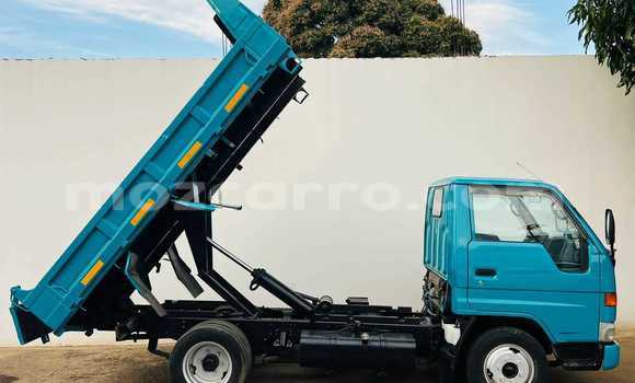 Nunua Ilio tumika Toyota Dyna Nyingine Gari ndani ya Maputo nchini Maputo Nunua Ilio tumika Toyota Dyna Nyingine Gari ndani ya Maputo nchini Maputo