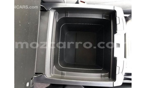 Tenga Imported Toyota Land Cruiser Zvimwe Mota in Import - Dubai in Cabo Delgado Tenga Imported Toyota Land Cruiser Zvimwe Mota in Import - Dubai in Cabo Delgado