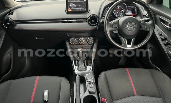 Comprar Usado Mazda Demio Branco Carro em Maputo em Maputo Comprar Usado Mazda Demio Branco Carro em Maputo em Maputo