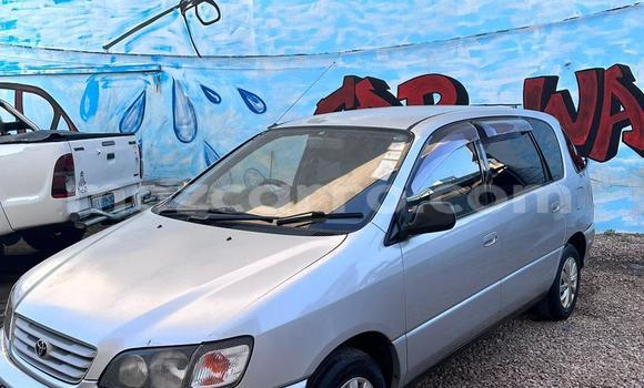 Tenga Tsaru Toyota Ipsum Zvimwe Mota in Maputo in Maputo