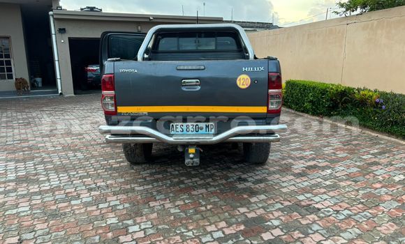 Tenga Tsaru Toyota Hilux Zvimwe Mota in Maputo in Maputo Tenga Tsaru Toyota Hilux Zvimwe Mota in Maputo in Maputo