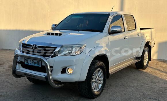 Comprar Usado Toyota Hilux Branco Carro em Maputo em Maputo Comprar Usado Toyota Hilux Branco Carro em Maputo em Maputo