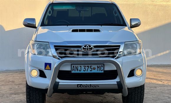 Comprar Usado Toyota Hilux Branco Carro em Maputo em Maputo Comprar Usado Toyota Hilux Branco Carro em Maputo em Maputo