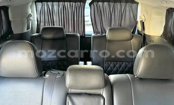 Comprar Usado Toyota Vellfire Branco Carro em Maputo em Maputo Comprar Usado Toyota Vellfire Branco Carro em Maputo em Maputo