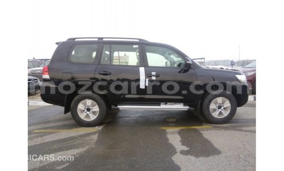 Nunua Imported Toyota Land Cruiser Nyeusi Gari ndani ya Import - Dubai nchini Cabo Delgado Nunua Imported Toyota Land Cruiser Nyeusi Gari ndani ya Import - Dubai nchini Cabo Delgado
