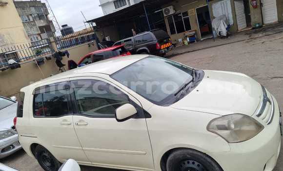 Nunua Ilio tumika Toyota Ractis Fedha Gari ndani ya Maputo nchini Maputo Nunua Ilio tumika Toyota Ractis Fedha Gari ndani ya Maputo nchini Maputo