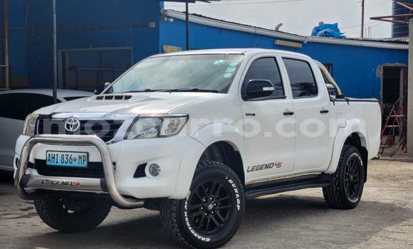 Buy Used Toyota Hilux White Car in Maputo in Maputo Buy Used Toyota Hilux White Car in Maputo in Maputo
