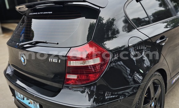 Nunua Ilio tumika BMW 1-Series Nyeusi Gari ndani ya Maputo nchini Maputo Nunua Ilio tumika BMW 1-Series Nyeusi Gari ndani ya Maputo nchini Maputo