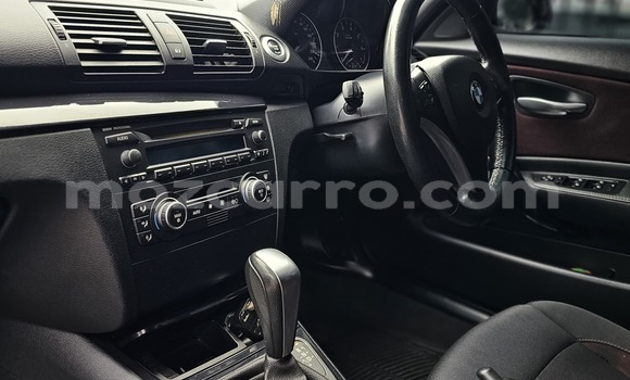 Nunua Ilio tumika BMW 1-Series Nyeusi Gari ndani ya Maputo nchini Maputo Nunua Ilio tumika BMW 1-Series Nyeusi Gari ndani ya Maputo nchini Maputo