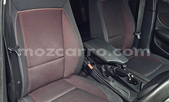 Nunua Ilio tumika BMW 1-Series Nyeusi Gari ndani ya Maputo nchini Maputo Nunua Ilio tumika BMW 1-Series Nyeusi Gari ndani ya Maputo nchini Maputo