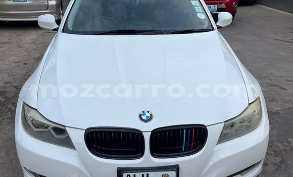 Comprar Usado BMW 3-Series Branco Carro em Maputo em Maputo