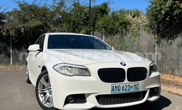 Nunua Ilio tumika BMW 5-Series Nyeupe Gari ndani ya Maputo nchini Maputo