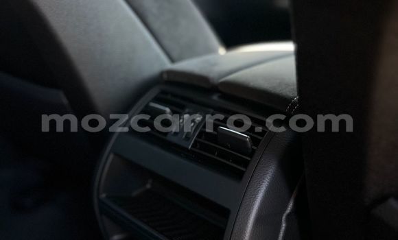 Tenga Tsaru BMW 5-Series Chena Mota in Maputo in Maputo Tenga Tsaru BMW 5-Series Chena Mota in Maputo in Maputo