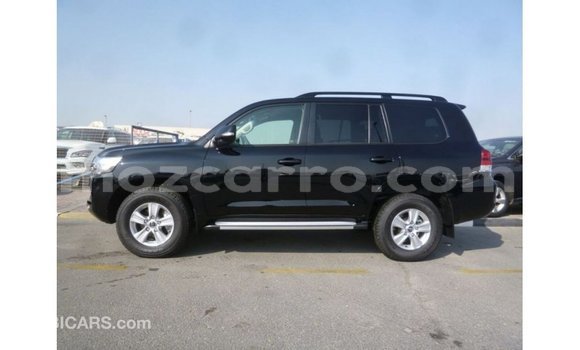 Nunua Imported Toyota Land Cruiser Nyeusi Gari ndani ya Import - Dubai nchini Cabo Delgado Nunua Imported Toyota Land Cruiser Nyeusi Gari ndani ya Import - Dubai nchini Cabo Delgado