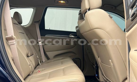 Nunua Ilio tumika Jeep Grand Cherokee Bluu Gari ndani ya Maputo nchini Maputo Nunua Ilio tumika Jeep Grand Cherokee Bluu Gari ndani ya Maputo nchini Maputo