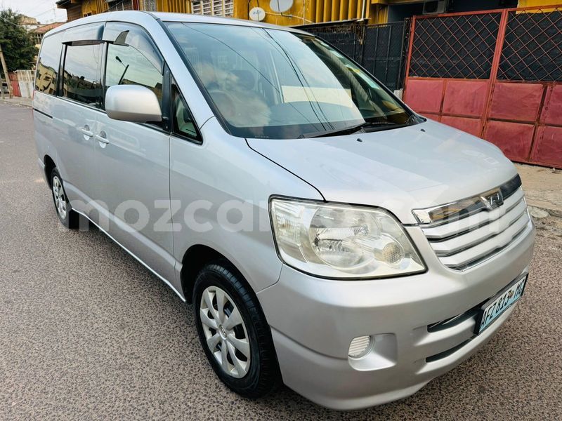 Big with watermark toyota noah maputo maputo 26876