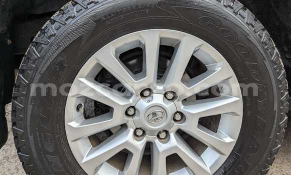 Tenga Tsaru Toyota Prado Zvimwe Mota in Maputo in Maputo Tenga Tsaru Toyota Prado Zvimwe Mota in Maputo in Maputo
