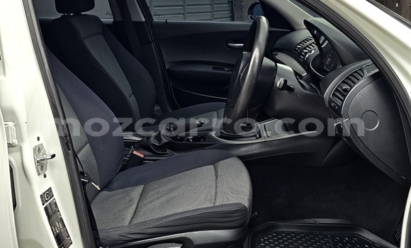 Comprar Usado BMW 1-Series Branco Carro em Maputo em Maputo Comprar Usado BMW 1-Series Branco Carro em Maputo em Maputo
