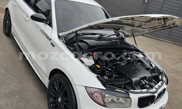 Comprar Usado BMW 1-Series Branco Carro em Maputo em Maputo Comprar Usado BMW 1-Series Branco Carro em Maputo em Maputo
