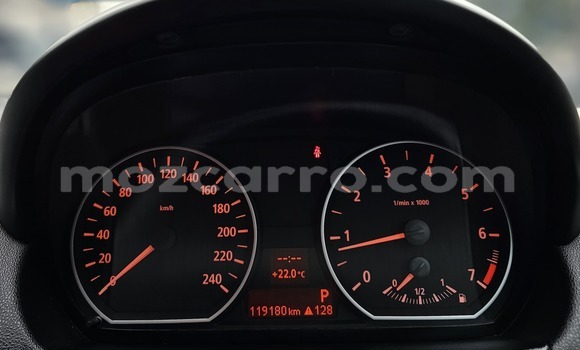 Comprar Usado BMW 1-Series Branco Carro em Maputo em Maputo Comprar Usado BMW 1-Series Branco Carro em Maputo em Maputo