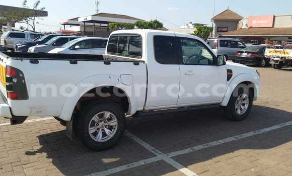 Comprar Usado Ford Ranger Branco Carro em Maputo em Maputo