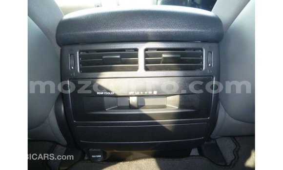 Tenga Imported Toyota Land Cruiser Nhema Mota in Import - Dubai in Cabo Delgado Tenga Imported Toyota Land Cruiser Nhema Mota in Import - Dubai in Cabo Delgado