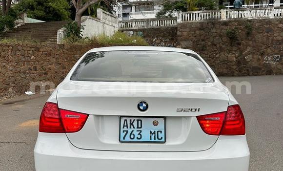 Buy Used BMW 3-Series White Car in Maputo in Maputo Buy Used BMW 3-Series White Car in Maputo in Maputo