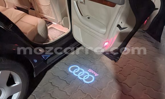 Comprar Usado Audi A4 Azul Carro em Maputo em Maputo Comprar Usado Audi A4 Azul Carro em Maputo em Maputo