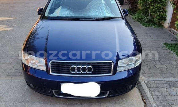 Comprar Usado Audi A4 Azul Carro em Maputo em Maputo Comprar Usado Audi A4 Azul Carro em Maputo em Maputo