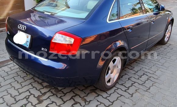 Comprar Usado Audi A4 Azul Carro em Maputo em Maputo Comprar Usado Audi A4 Azul Carro em Maputo em Maputo