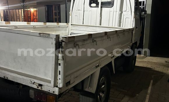 Tenga Tsaru Toyota Dyna Chena Mota in Maputo in Maputo Tenga Tsaru Toyota Dyna Chena Mota in Maputo in Maputo