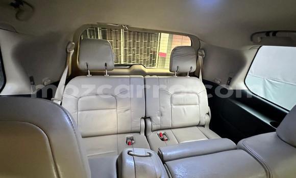 Nunua Ilio tumika Toyota Land Cruiser Nyeupe Gari ndani ya Maputo nchini Maputo Nunua Ilio tumika Toyota Land Cruiser Nyeupe Gari ndani ya Maputo nchini Maputo