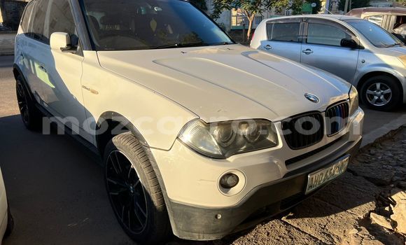 Nunua Ilio tumika BMW X3 Nyeupe Gari ndani ya Maputo nchini Maputo Nunua Ilio tumika BMW X3 Nyeupe Gari ndani ya Maputo nchini Maputo