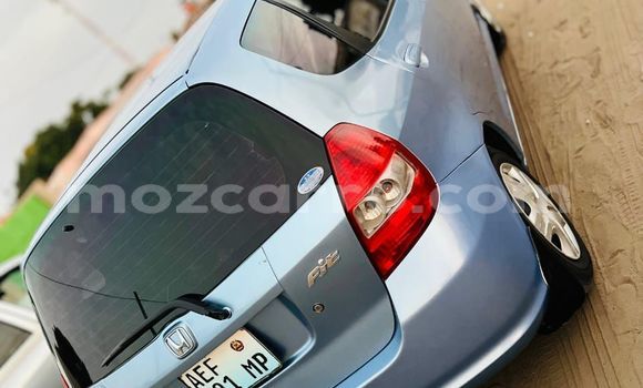 Buy Used Honda Fit Blue Car in Maputo in Maputo Buy Used Honda Fit Blue Car in Maputo in Maputo